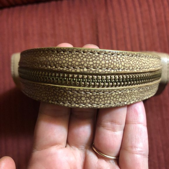 Beautiful Alexis Hudson small purse / clutch - Picture 8 of 9